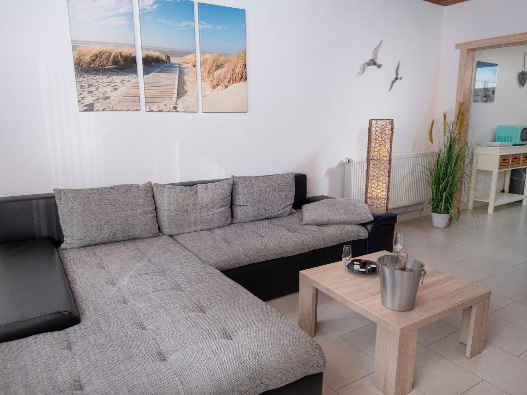 Holiday Home Sonnenschein By Interhome Norddeich Kültér fotó